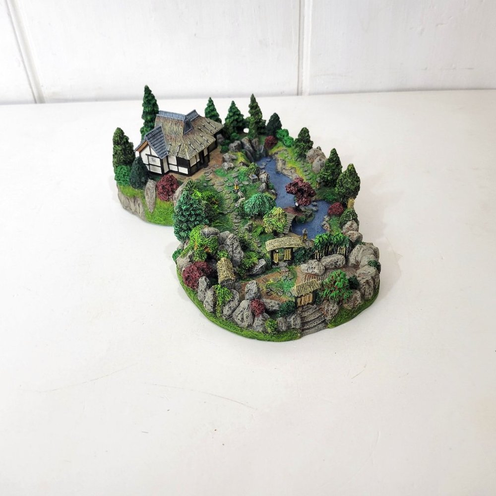 The Danbury Mint Japanese Tea Garden Landscape Figurine RARE - Picture 4 of 6